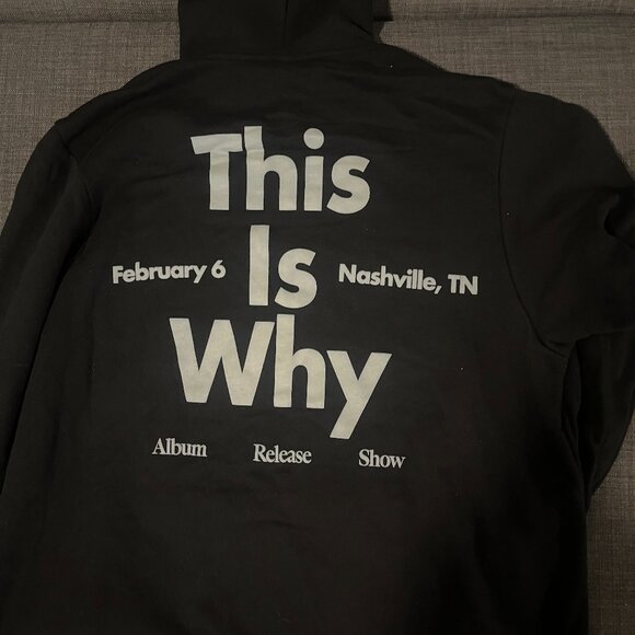 Paramore Limited Hoodie from teh Concert at the Grand Ole Opry NWOT - Picture 2 of 5